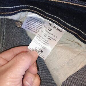 Wallflower Jeans Flare Mid Rise Juniors Size 15